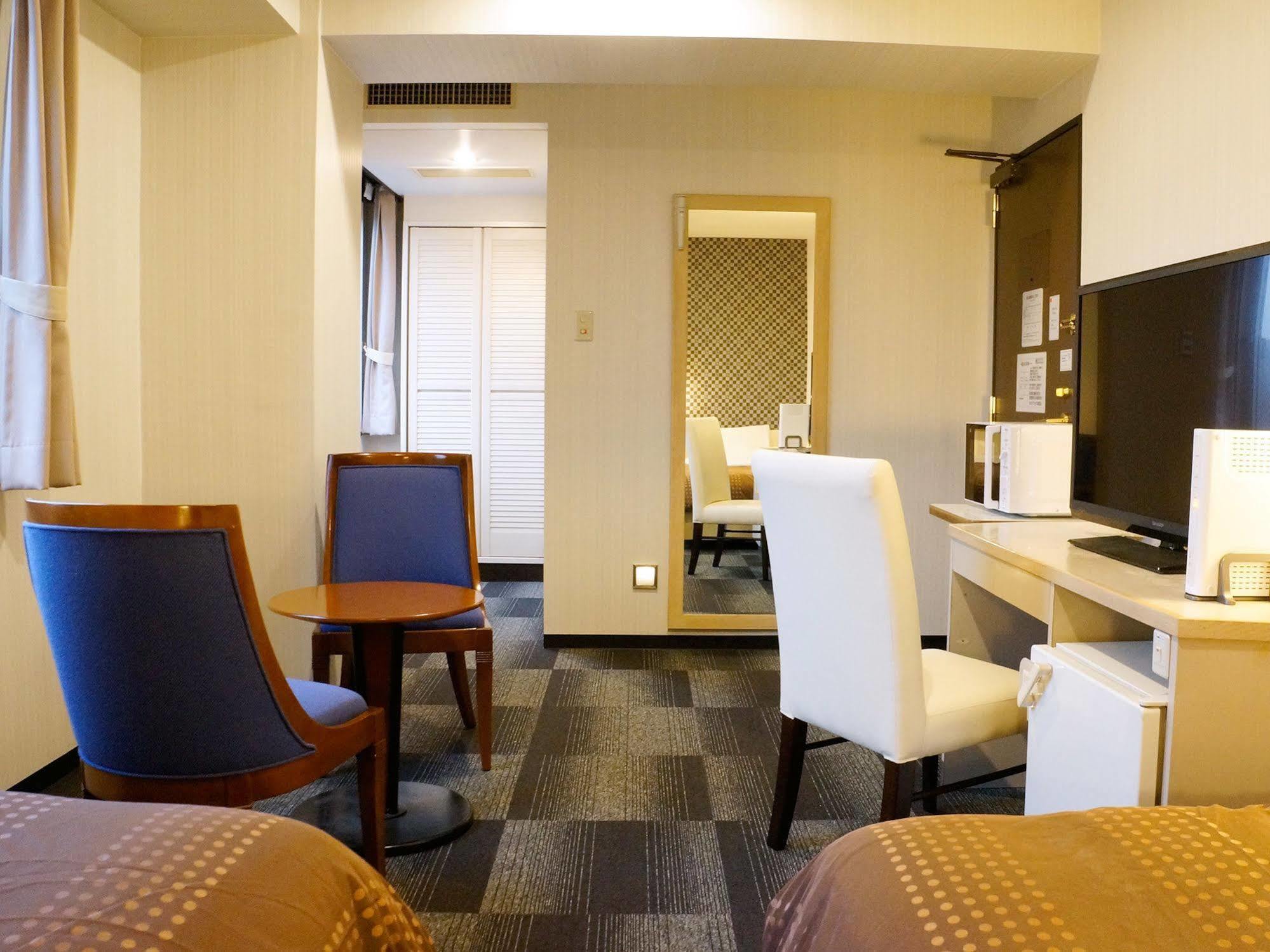 Livemax Kyoto Gojo Hotel Exterior photo