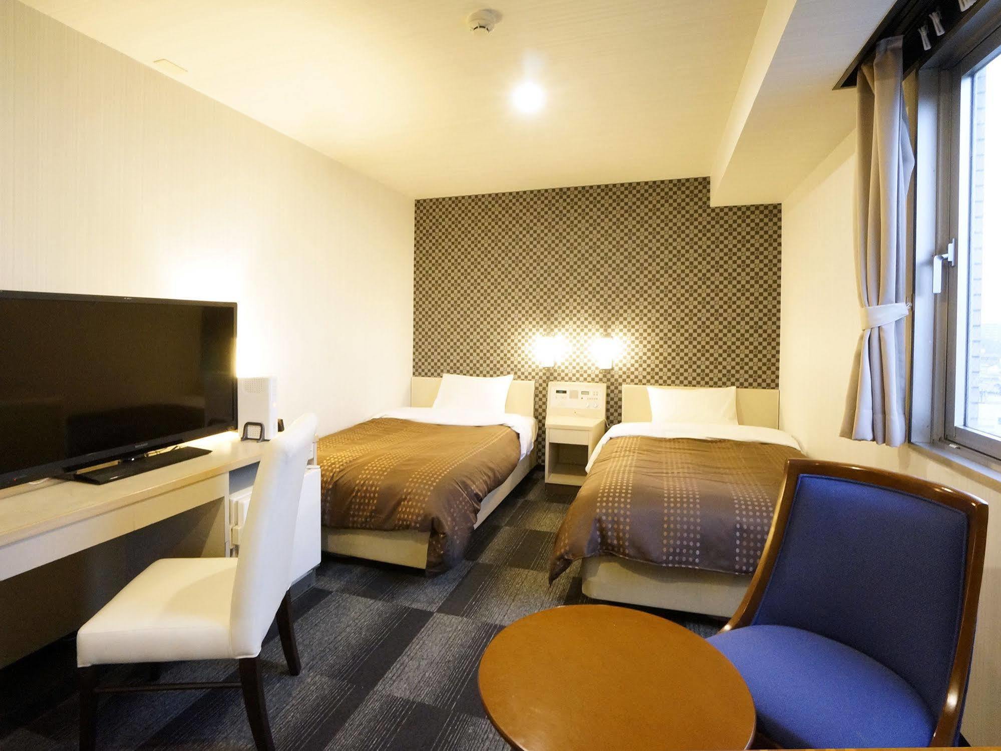 Livemax Kyoto Gojo Hotel Exterior photo